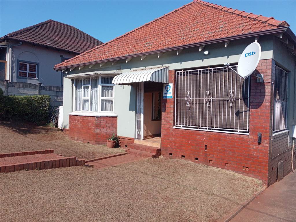 3 Bedroom House 3 Bedroom House