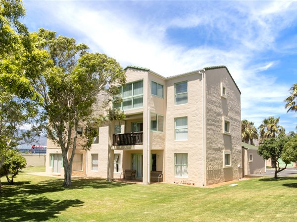 3 Bedroom Apartment 3 Bedroom Apartment