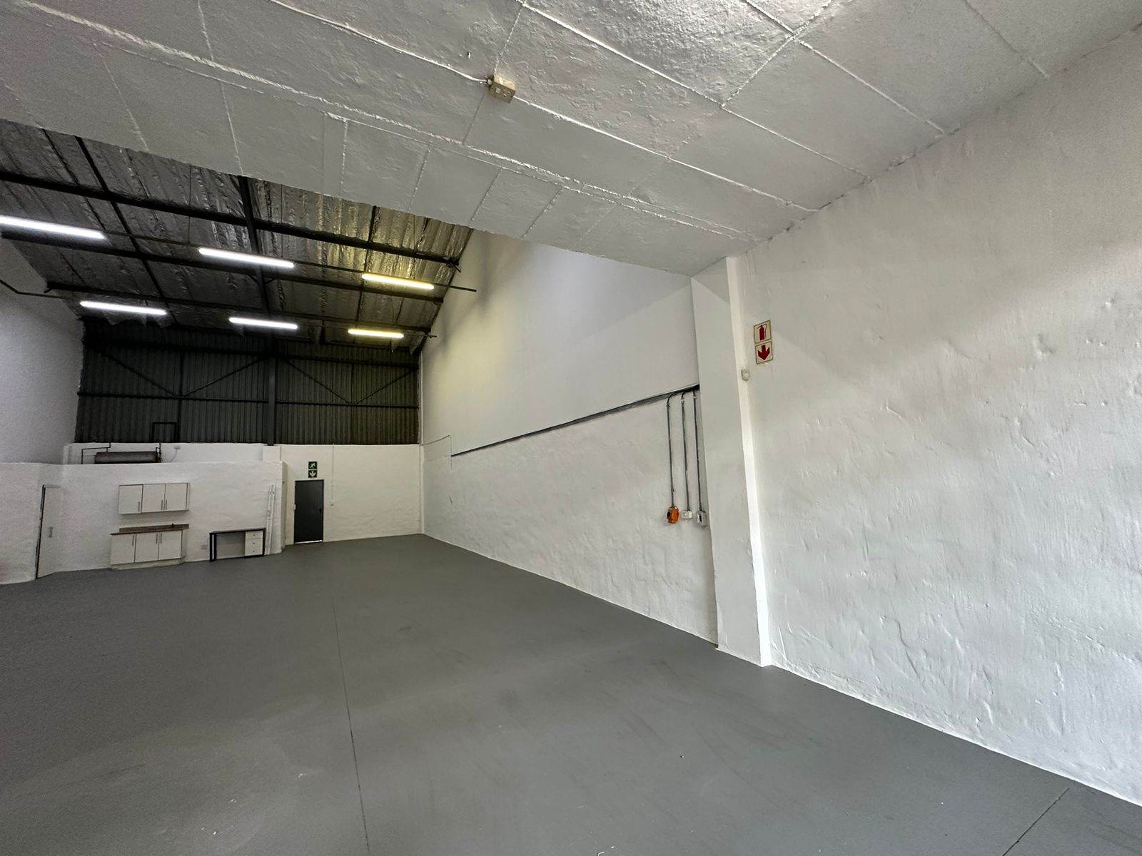 300  m² Industrial space in Glen Austin photo number 8