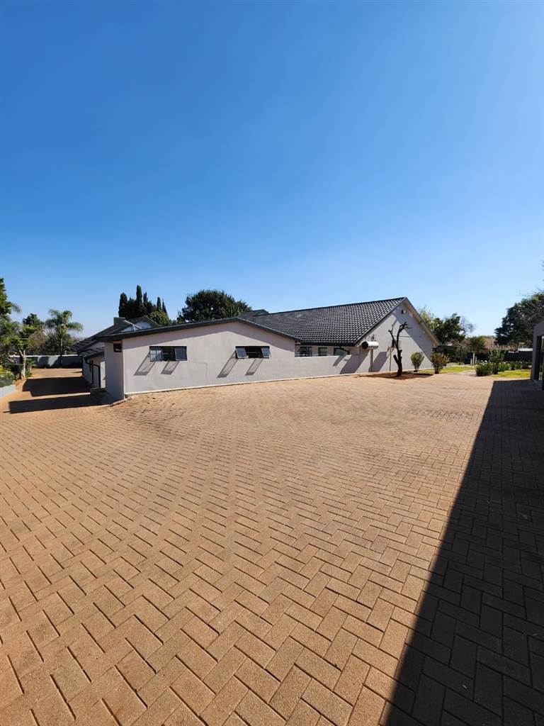 7 Bed House in Raslouw photo number 30