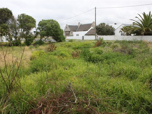 660 m² Land available in Arniston