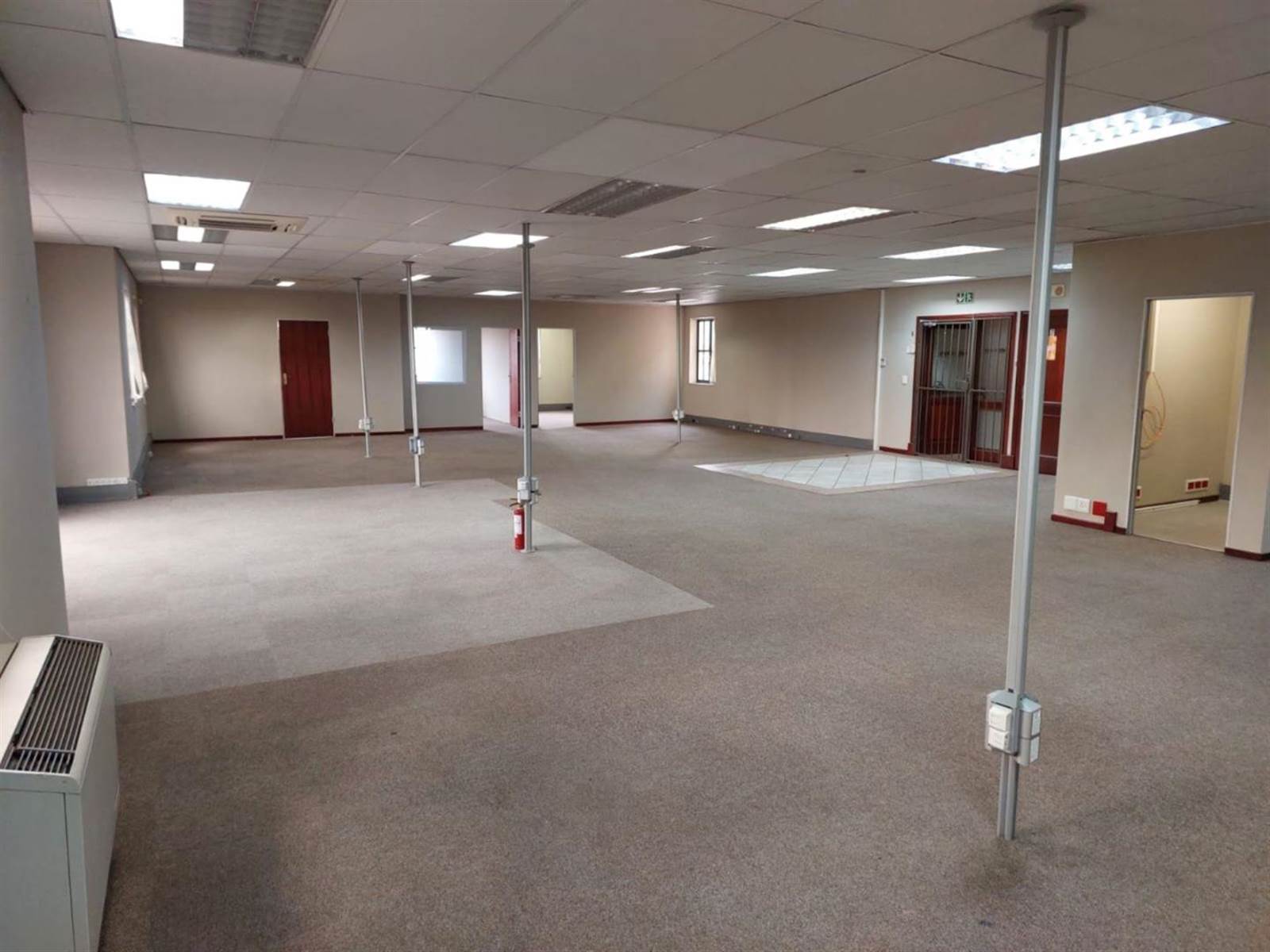 336  m² Commercial space in Bryanston photo number 6