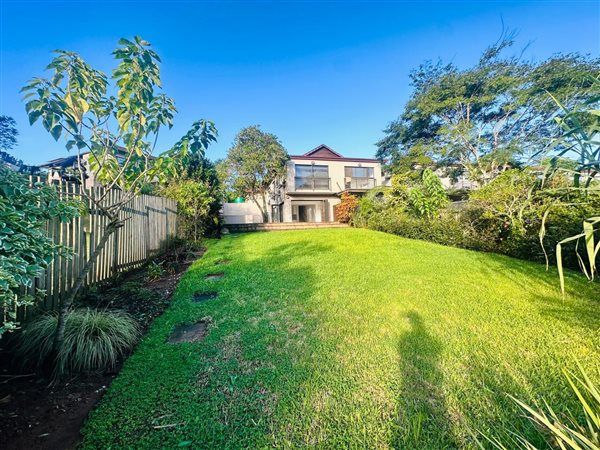 3 Bedroom Townhouse 3 Bedroom Townhouse