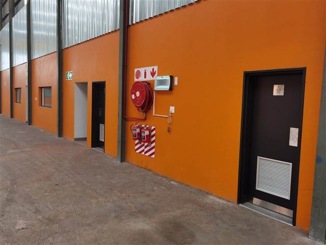 2800  m² Commercial space in Oos-Einde photo number 15