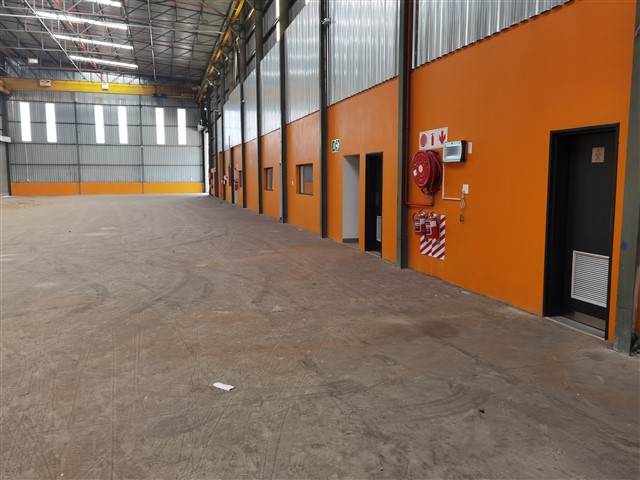 2800  m² Commercial space in Oos-Einde photo number 13