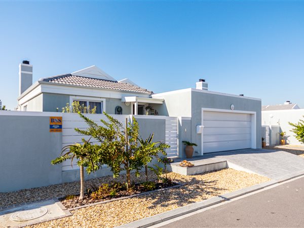 3 Bedroom House 3 Bedroom House