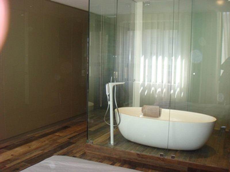 2 Bed Apartment in Melrose Arch photo number 15