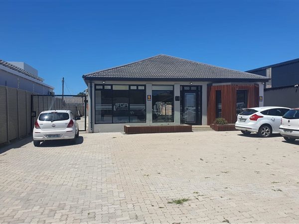 380  m² Commercial space in Walmer