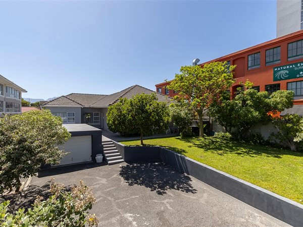 3 Bedroom House 3 Bedroom House