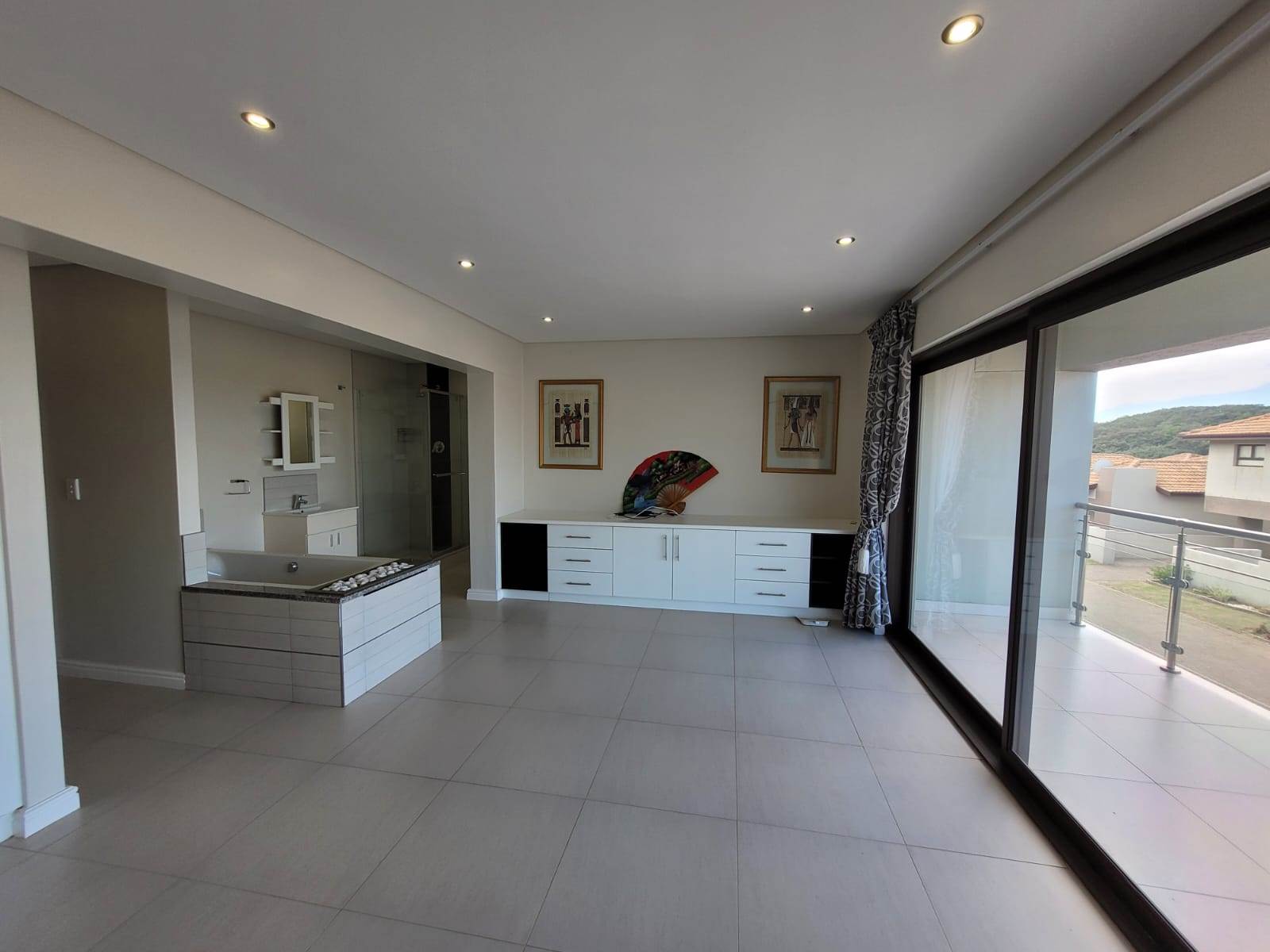 2 Bed House in Winterstrand photo number 6