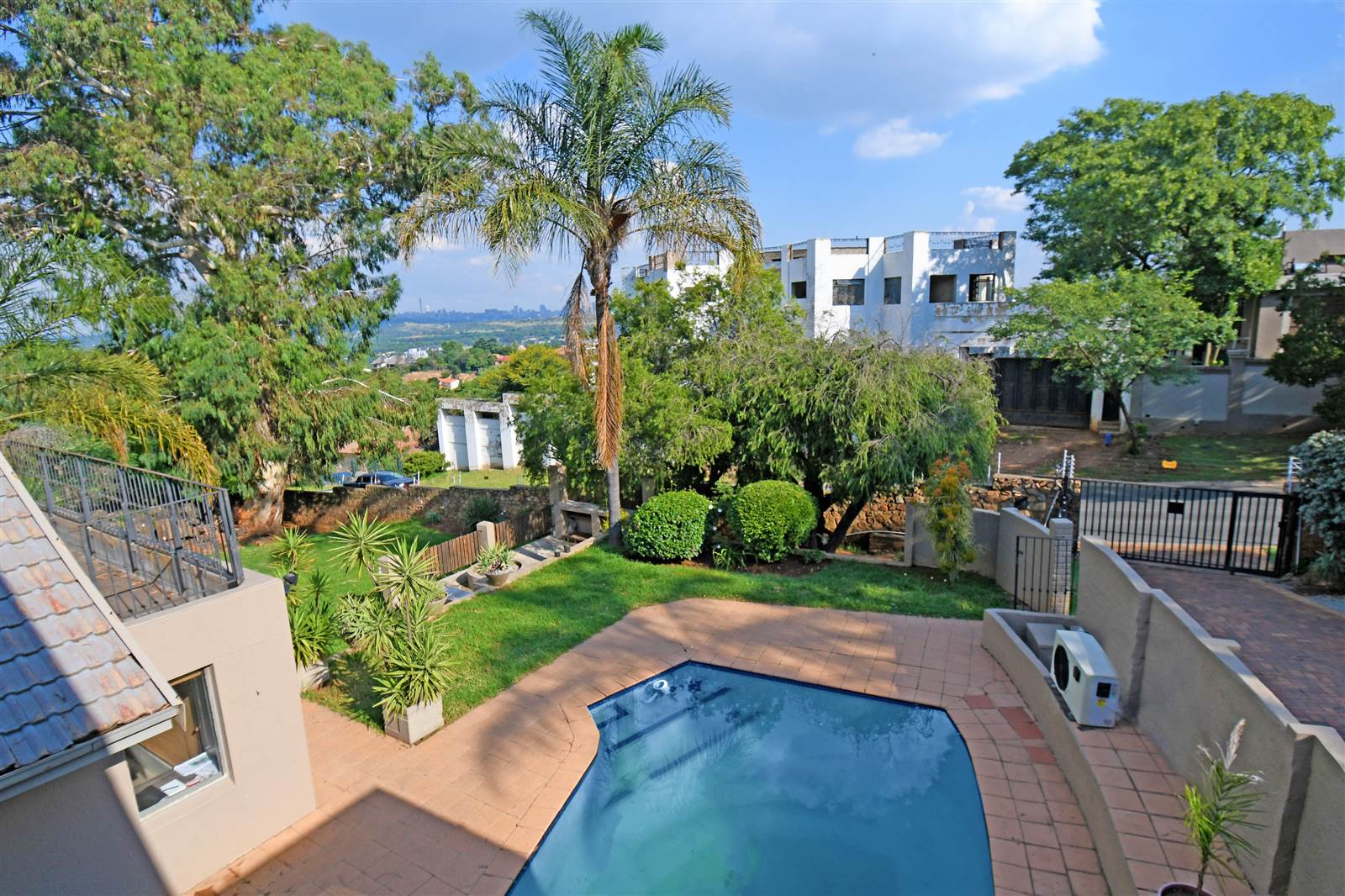 5 Bed House in Northcliff photo number 29