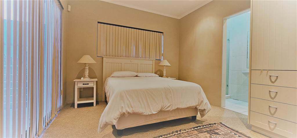 4 Bed House in Myburgh Park photo number 24