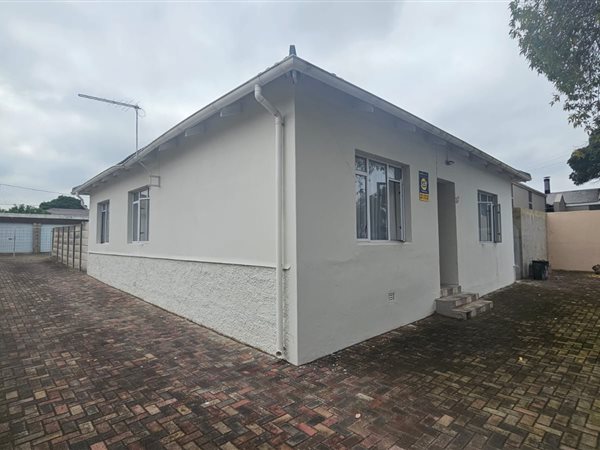 3 Bedroom House 3 Bedroom House