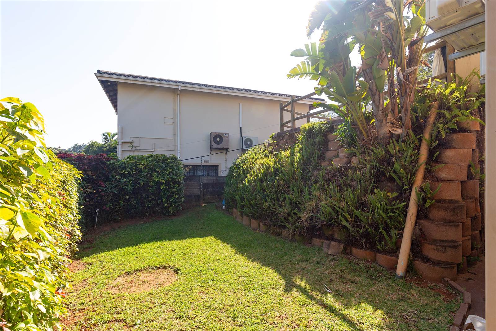 2 Bed Townhouse in La Lucia photo number 5