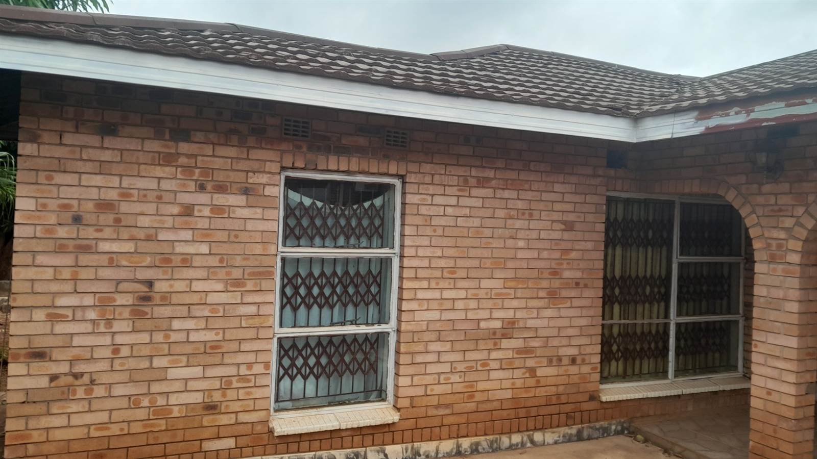 4 Bed House in Thohoyandou photo number 6