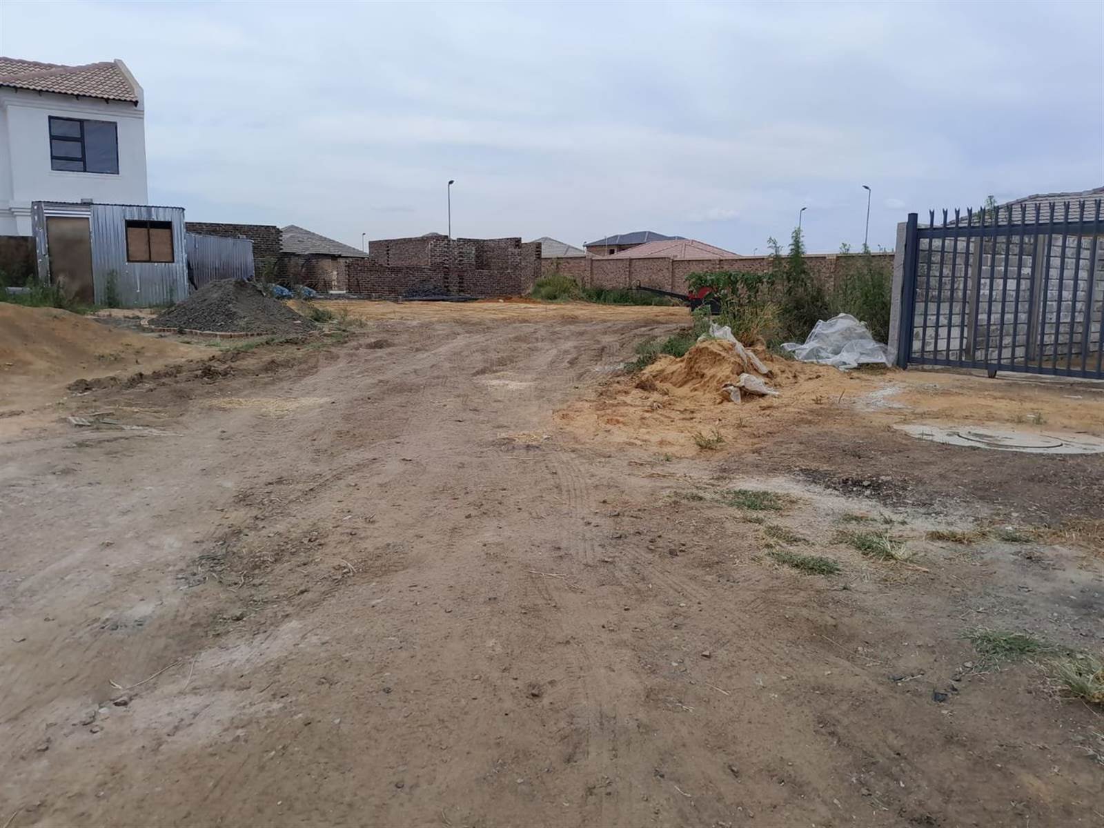 308 m² Land available in Secunda photo number 9