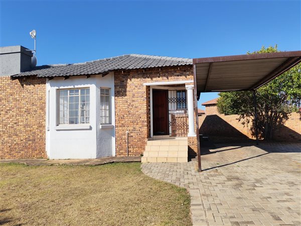 2 Bedroom House