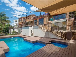 4 Bed House in Constantia Kloof