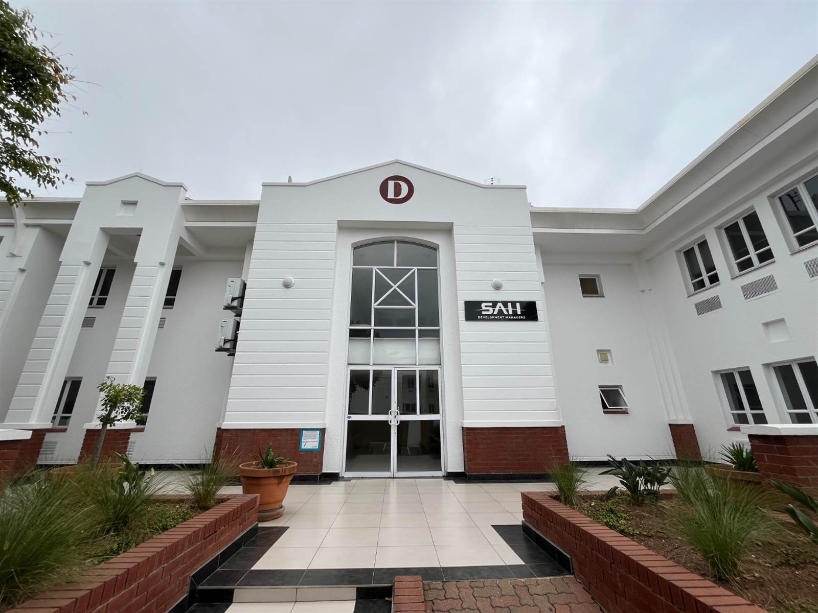 162  m² Commercial space in Bryanston photo number 2