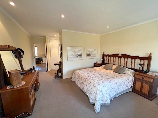 4 Bed House in Mooikloof Equestrian Estate photo number 29