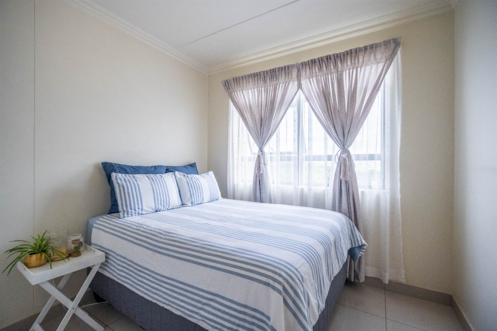 2 Bed Apartment in Umhlanga Ridge photo number 18