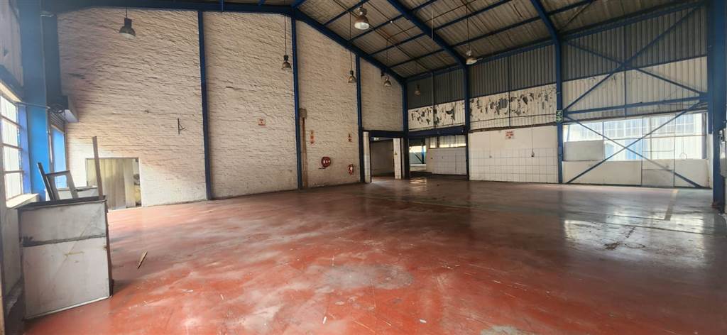 2581  m² Industrial space in Isando photo number 8