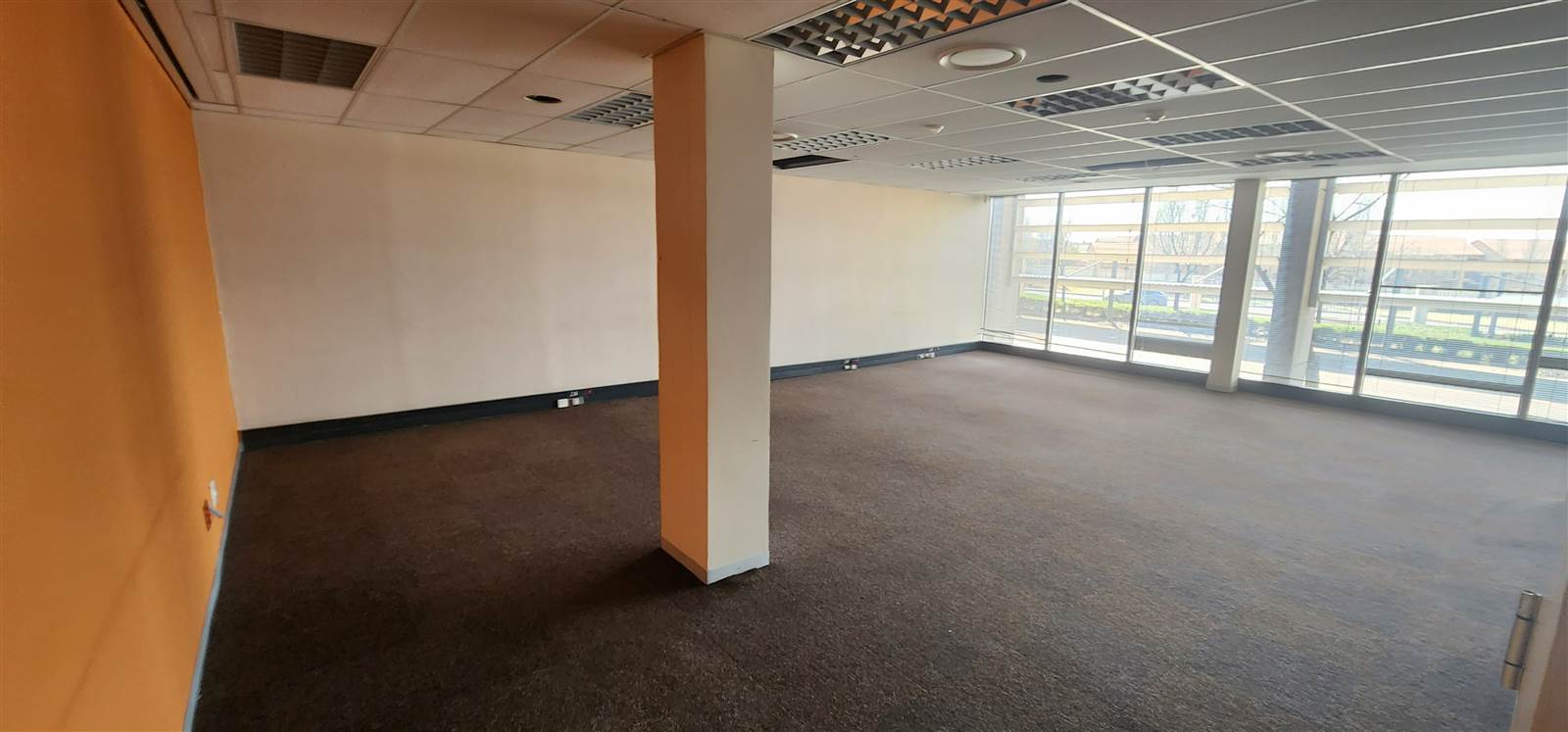 5853.7  m² Commercial space in Highveld photo number 18