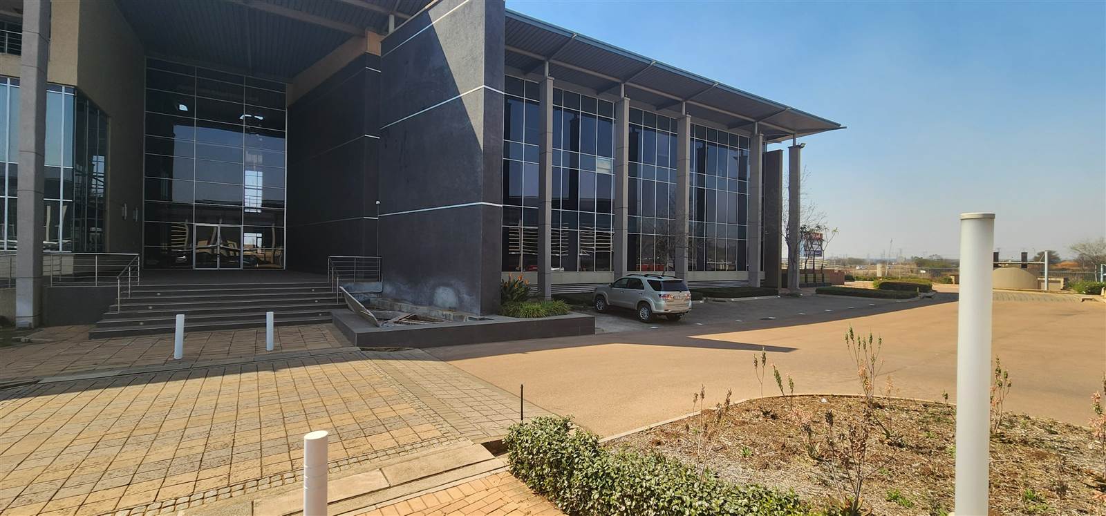 5853.7  m² Commercial space in Highveld photo number 3