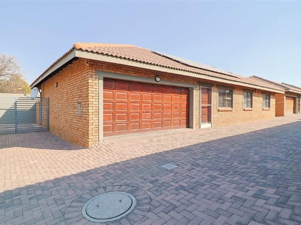 3 Bed Townhouse