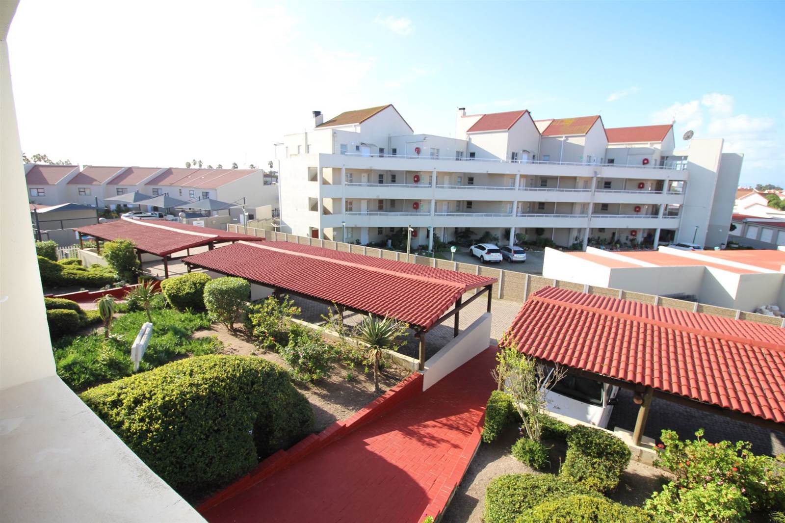 1 Bed Apartment in Port Owen photo number 11