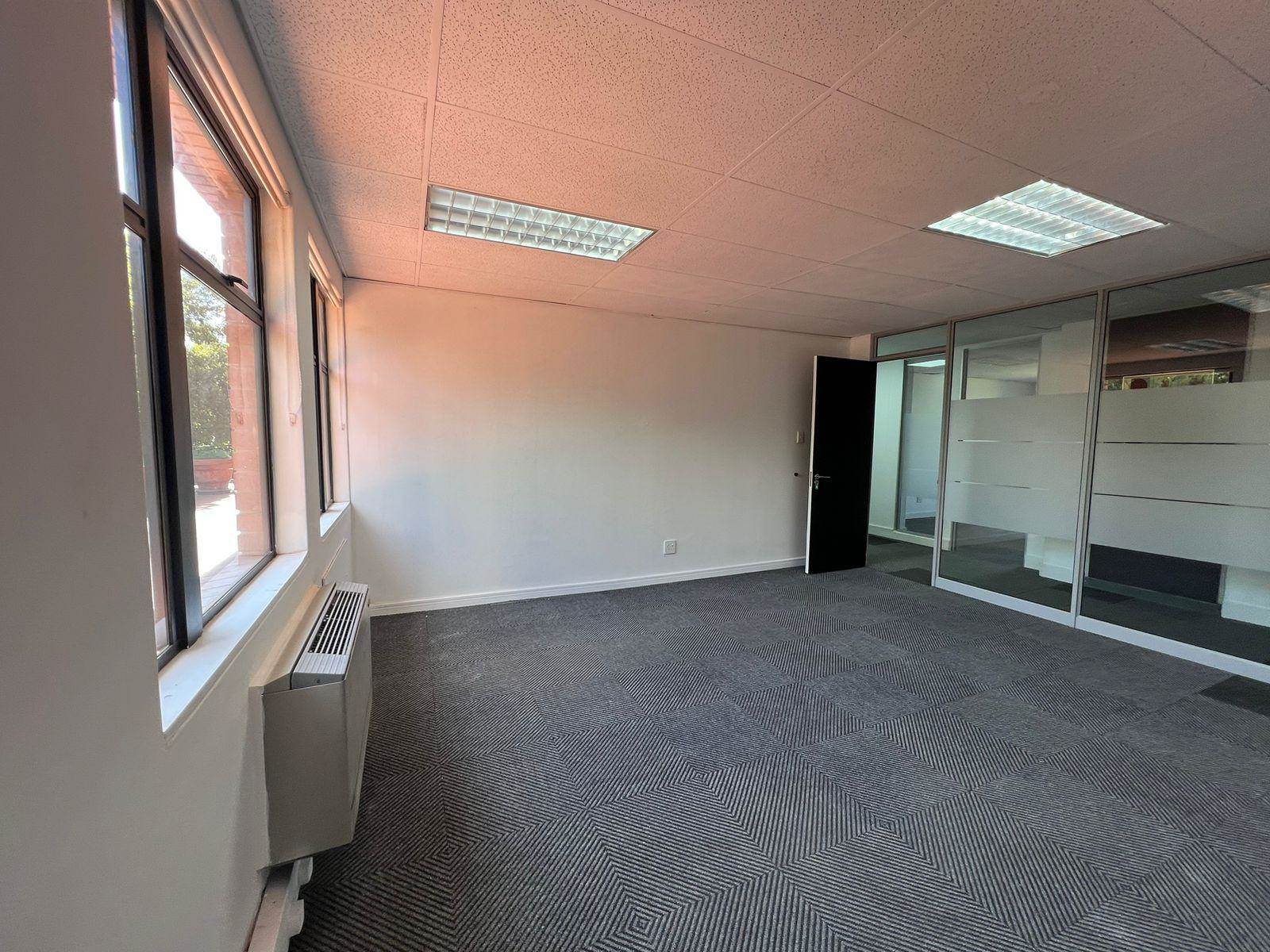 26.3  m² Commercial space in Woodmead photo number 14
