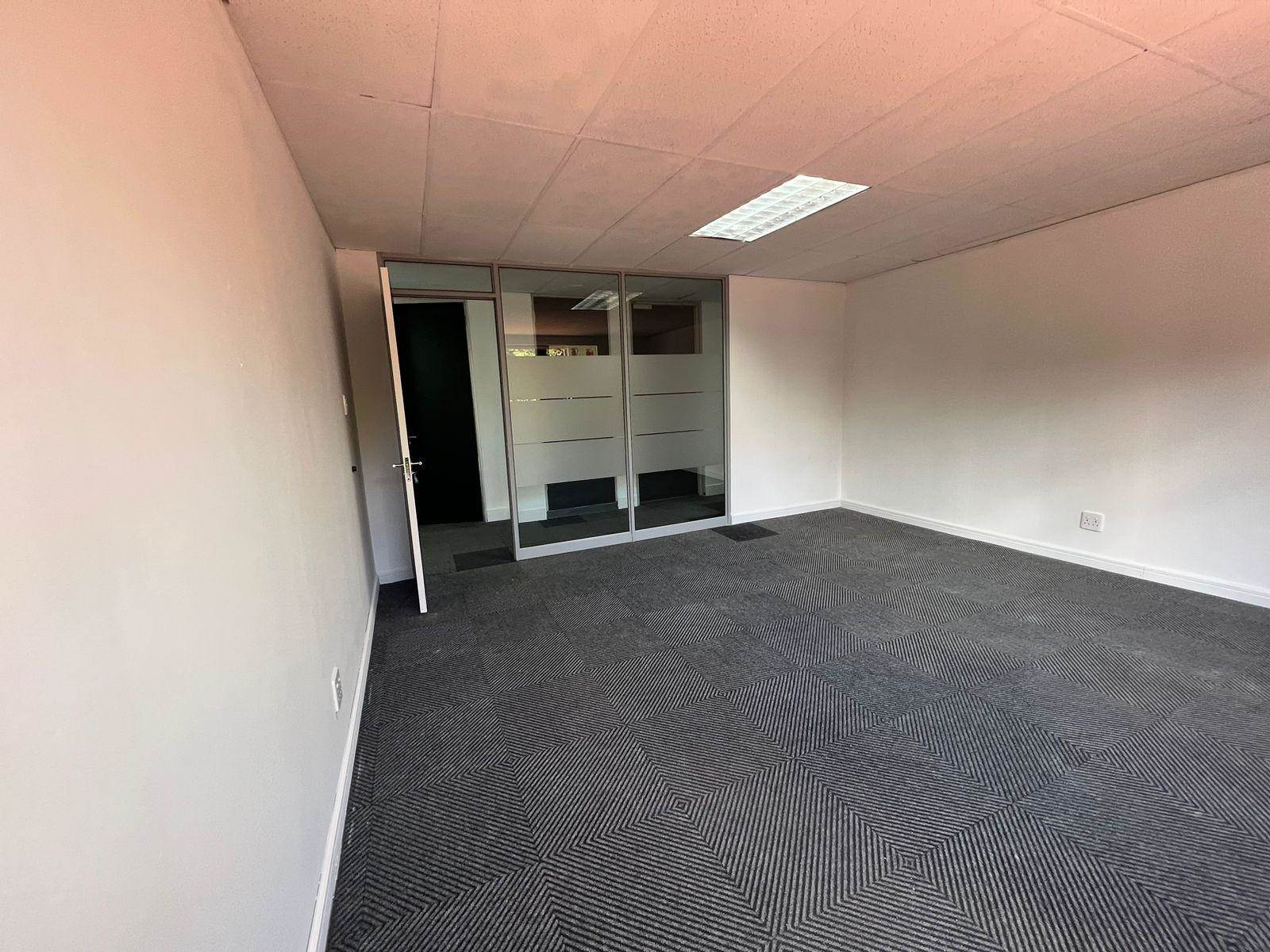 26.3  m² Commercial space in Woodmead photo number 11