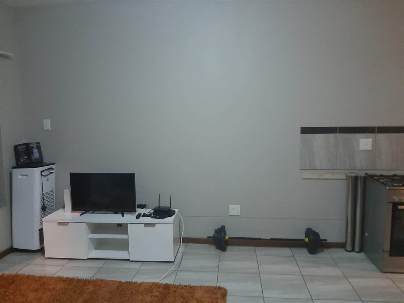 1 Bed Apartment in Trichardt photo number 6
