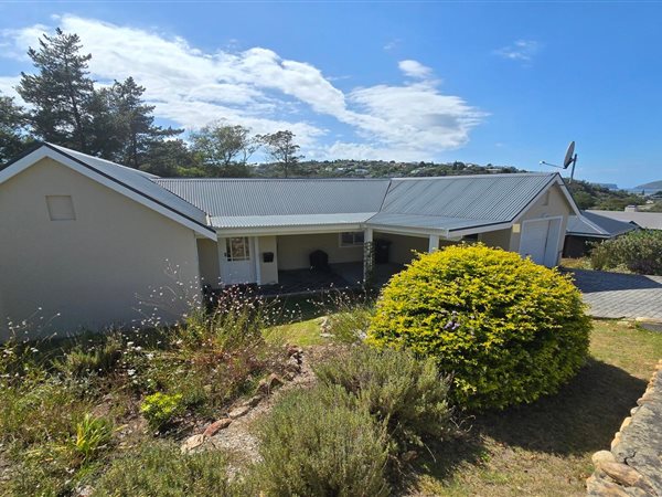 4 Bed House in Knysna Central