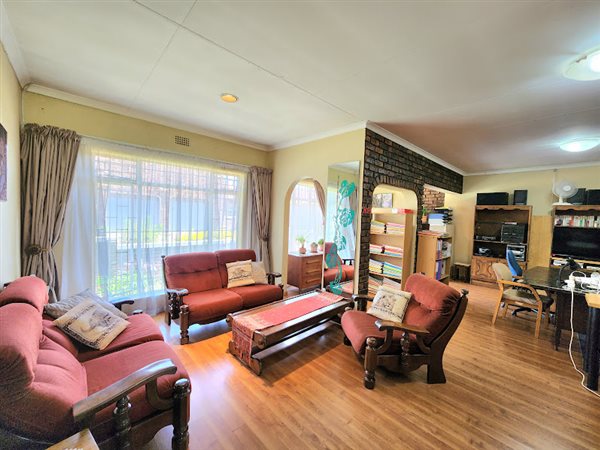 3 Bedroom Townhouse 3 Bedroom Townhouse