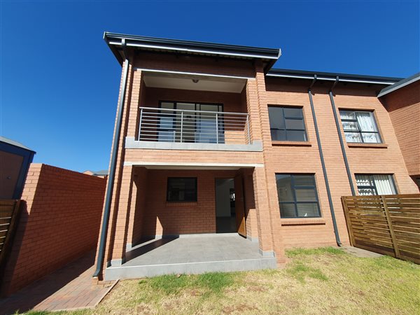 3 Bedroom Duplex 3 Bedroom Duplex