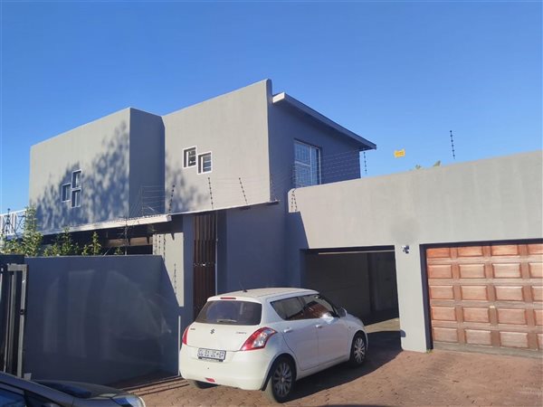 4 Bedroom House