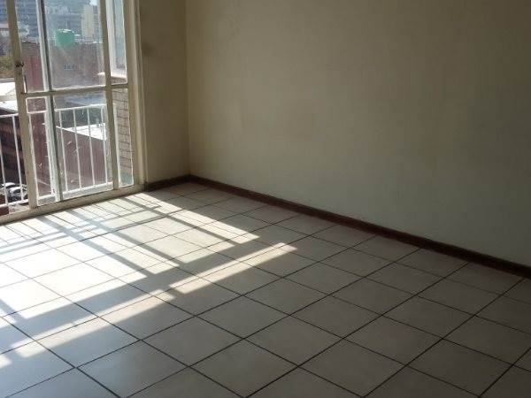 1 Bed Flat in Pretoria Central photo number 3