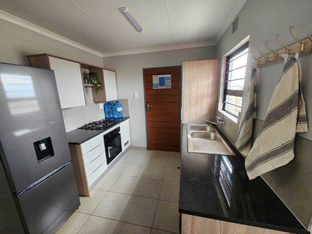 3 Bed House in Kempton Park Central photo number 8