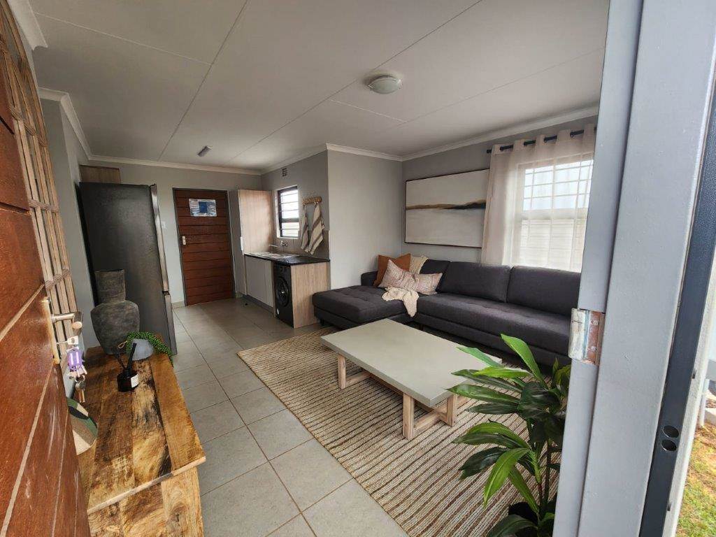 3 Bed House in Kempton Park Central photo number 6