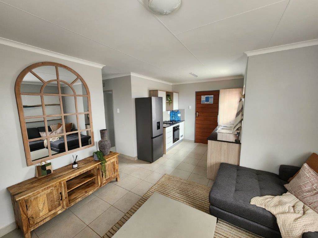 3 Bed House in Kempton Park Central photo number 7