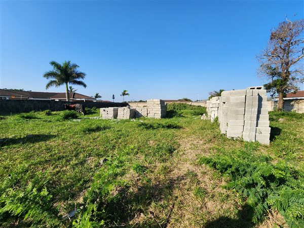 1 257 m² Land