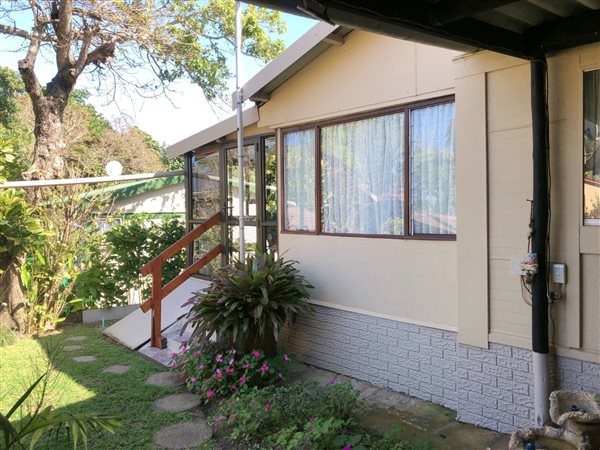 2 Bedroom House 2 Bedroom House