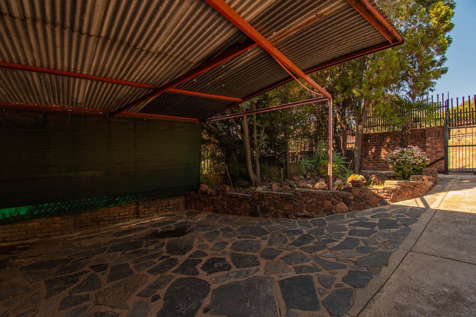 4 Bed House in Constantia Park photo number 24