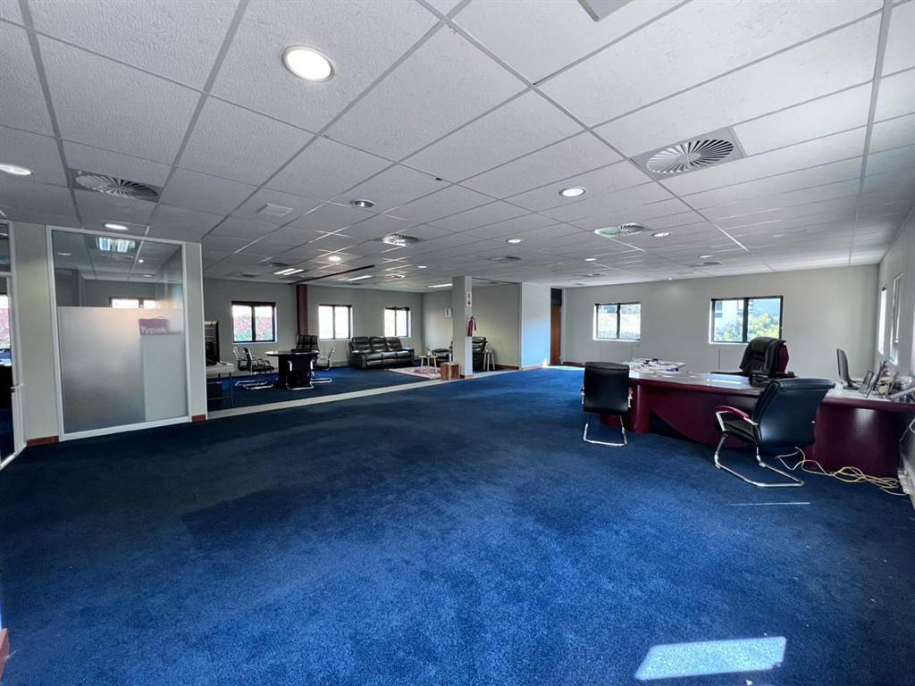 563  m² Commercial space in Strubens Valley photo number 6