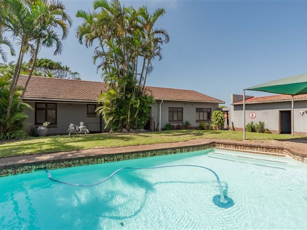 3 Bedroom House 3 Bedroom House