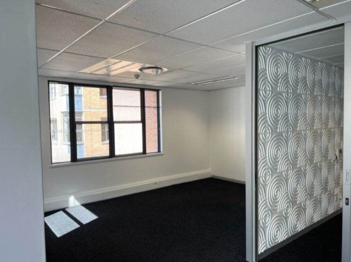 352  m² Commercial space in Newlands photo number 11