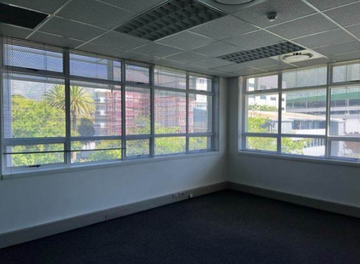 352  m² Commercial space in Newlands photo number 1