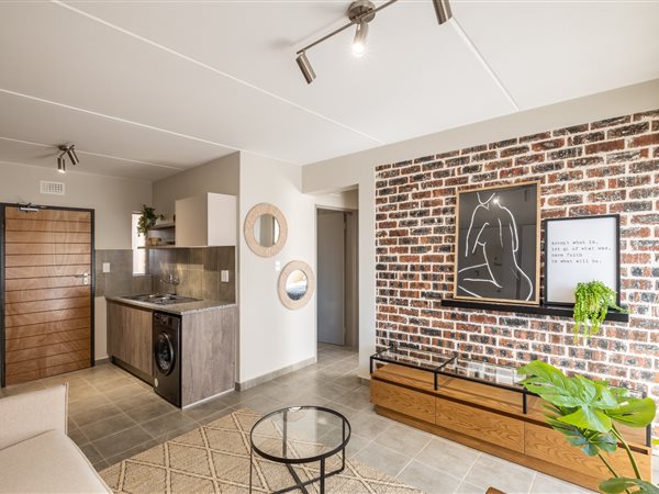 2 Bedroom Apartment