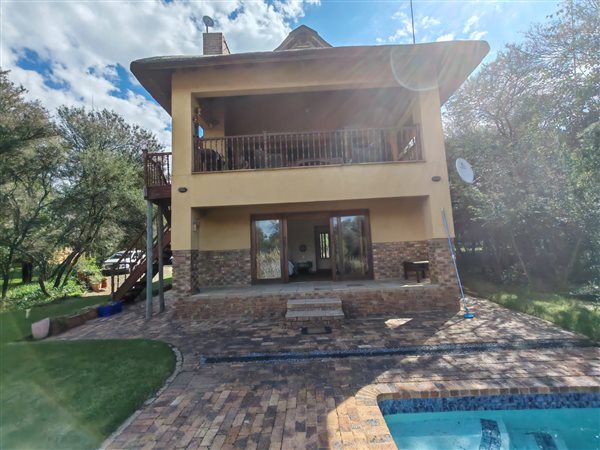 4 Bedroom House 4 Bedroom House